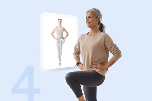Femme pratiquant une posture de yoga, genou levé. Une femme sur un écran en arrière-plan fait la même posture.